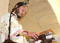 jarek 
Reading the Gospel in the church of Mother of God "Gonia" in Kolymbari 
2016-07-21 22:12:30