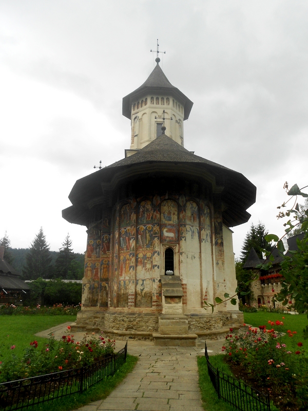 Манастир Молдовица