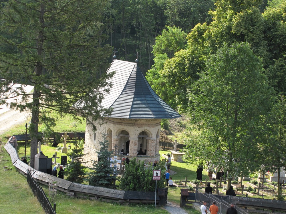 Параклис