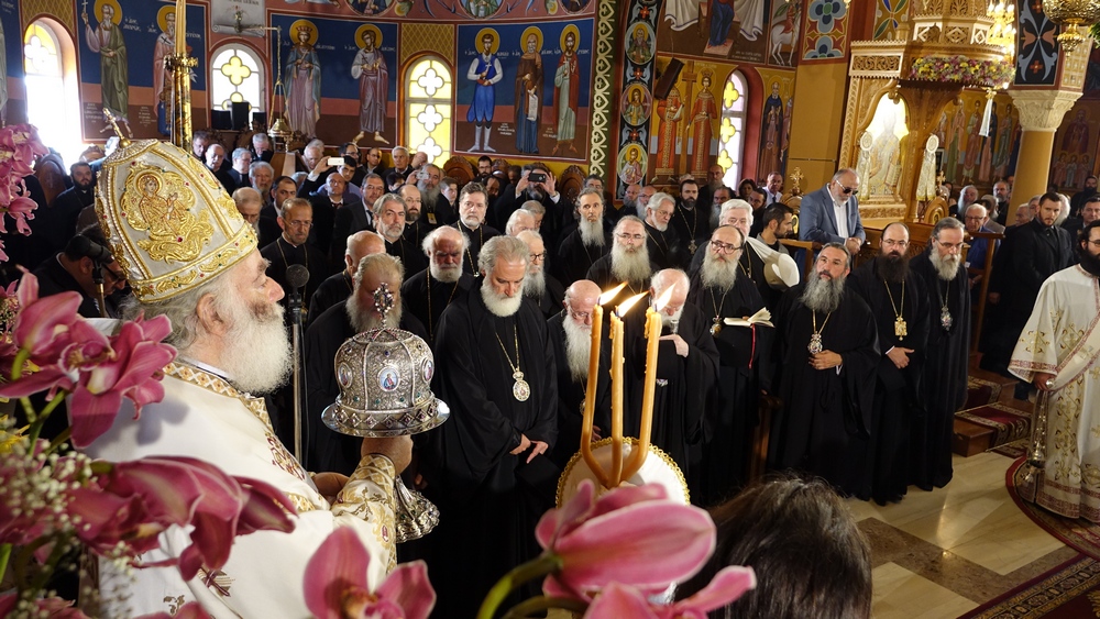 Divine Liturgy in Annunciation church in Kissamos