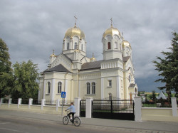 maksim 
Храм 
2016-08-15 11:01:12
