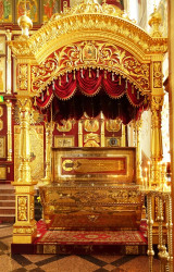 jarek 
St. Innocenty of Irkuck reliquary in Znamenski Monastery in Irkuck 
2016-08-30 22:17:36