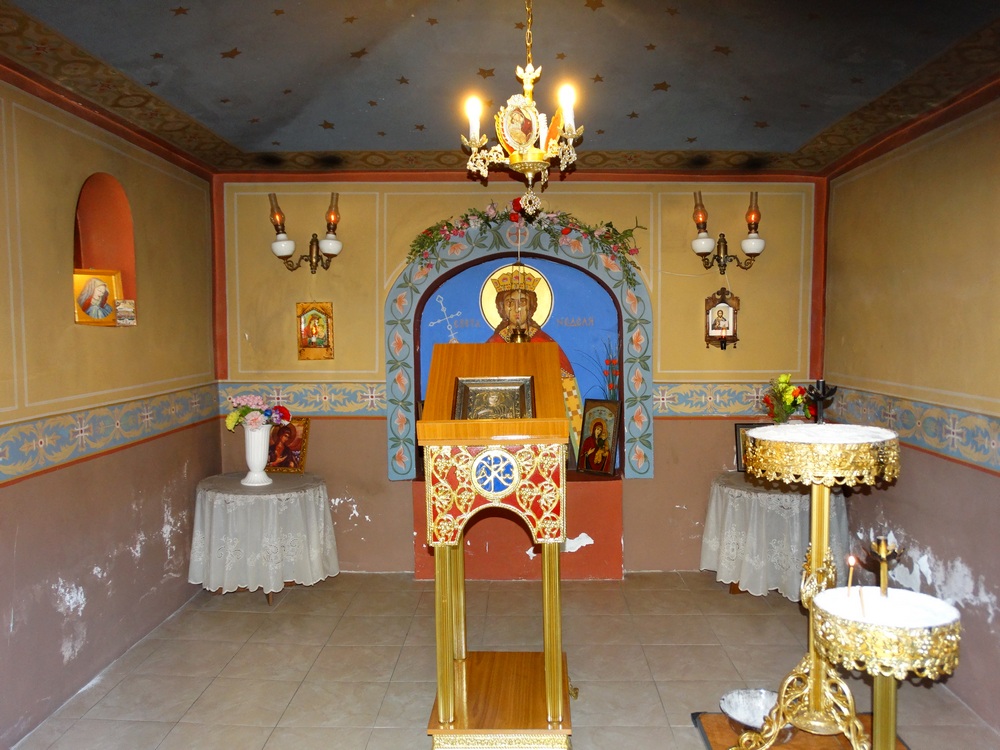 Иконостас, параклис "Св. Неделя", град Батак