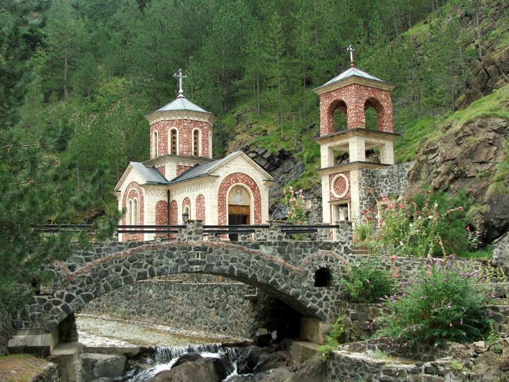 Црква Светог Јована Крститеља на Мокрој Гори