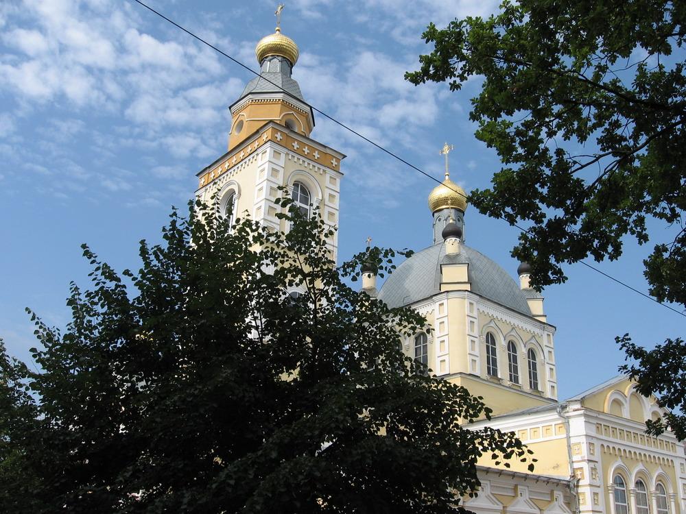Клинцы. Кафедральный собор Петра и Павла.