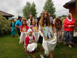 szolucha.w 
Procesja 
2016-09-06 19:56:02