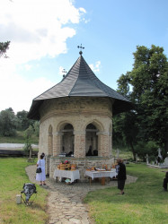 maksim 
Параклис 
2016-09-08 21:19:42