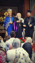 Claudia_Teo 
”Hristos în mijlocul nostru!” 
36 
2016-09-15 06:24:46