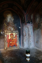 jarek1 
The detail from Sveti Cchoveli Orthodox Cathedral in Mccheta 
2016-09-15 16:48:00