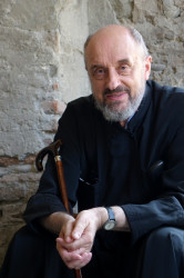 jarek1 
Fr. Henryk Paprocki in Samtavro monastery 
2016-09-18 19:57:29