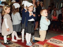 szolucha.w 
Oczekiwanie na eucharystię. 
2016-09-21 17:23:55