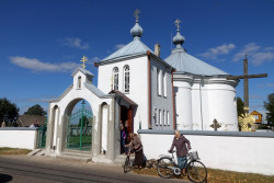 jarek 
Orthodox church in Siemianówka 
2016-10-20 21:58:33