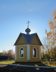 dziatishka 
Прыход Свята-Мікольскай царквы ў Буда-Кашалёве. Капліца. Восень. 
2016-11-26 16:54:12