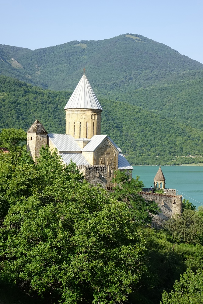 Ananuri Castle