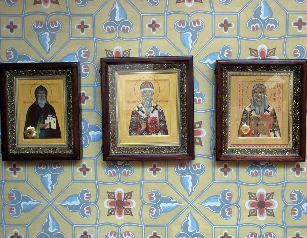 Святыя. Свята-Мікольская манастырская царква ў Гомелі.