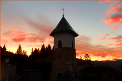 ursiy 
 Burning sky 
2016-12-01 11:35:04