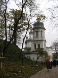 memorial 
Антоніявы пячоры. Чарнігаў. 
2016-12-16 15:58:44