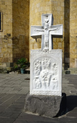 jarek1 
The cross close to Sioni Cathedral 
2016-12-17 21:22:02