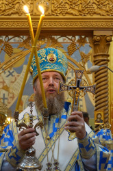 jarek 
Bishop Gregory of Suprasl serving Divine Liturgy in Zwierki Convent 
2016-12-24 16:17:10