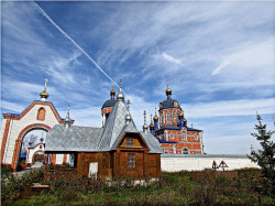 melodie_del_mar 
Жадовский Казанский Богородицкий монастырь 
2016-12-25 14:22:24