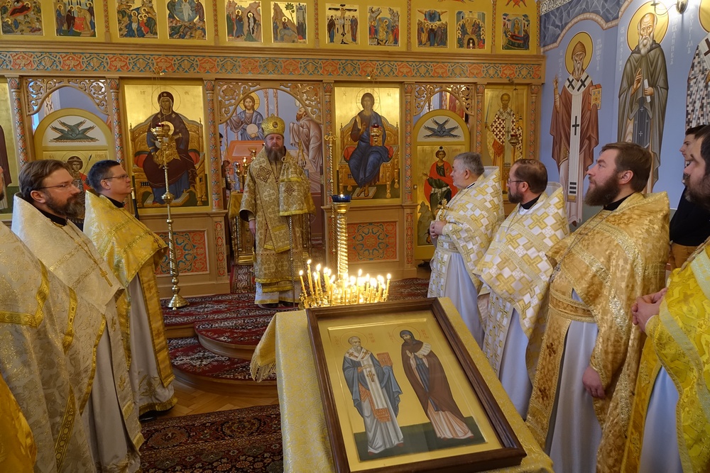 Divine Liturgy in Sts. Cyril and Methodius chapel in Warsaw