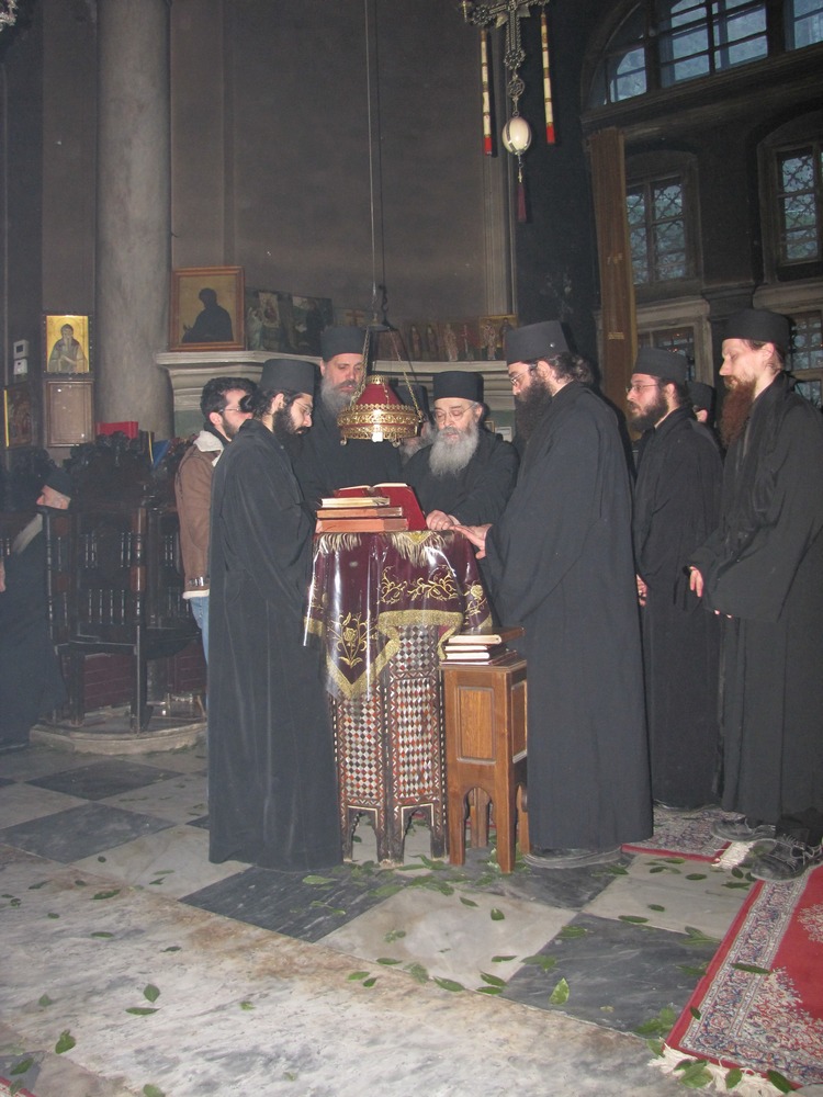 Певајте Богу нашем, псалмопојте; певајте, Цару нашем, псалмопевајте (Пс. 46:7)