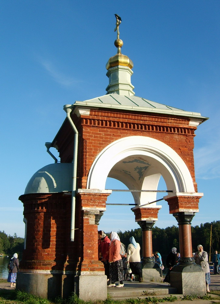 Валаам. 2006 г. Часовня иконы Божией Матери "Всех скорбящих Радость"