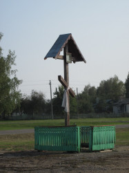 from homel 
Крыж на ўездзе ў Стары Крупец. 
2017-02-14 14:46:09