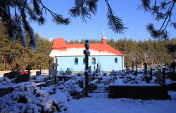 jarek1 
Cementary chapel in Knorozy 
2017-02-18 20:38:07