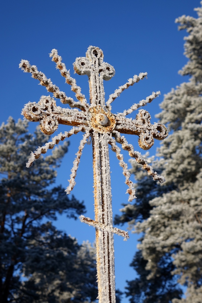 A cross at Leniewo cementary