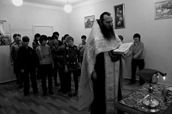 s.nektaria 
Holy Communion in  psycho-neurological boarding school 
2017-03-07 16:49:40
