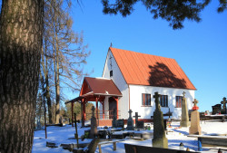 jarek1 
Cementary chapel in Siderka 
2017-03-09 22:08:38