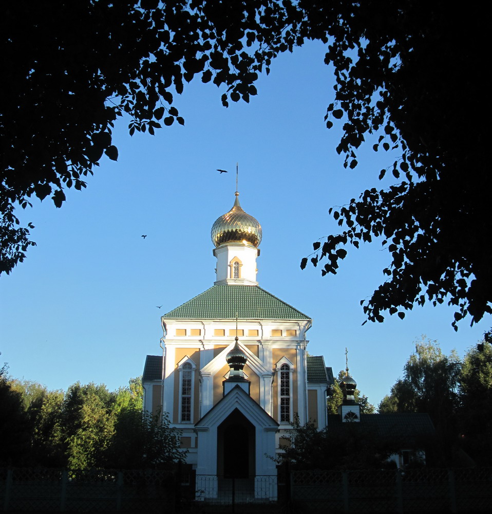 Царква св. архістраціга Міхаіла ў Касцюкоўцы.