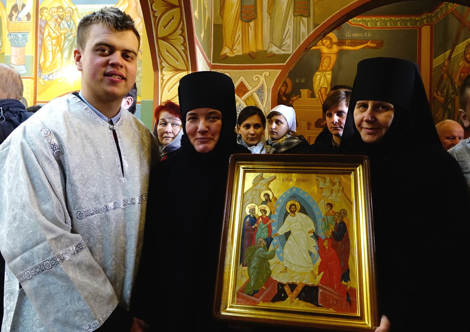 Ready for procession. Zwierki Convent