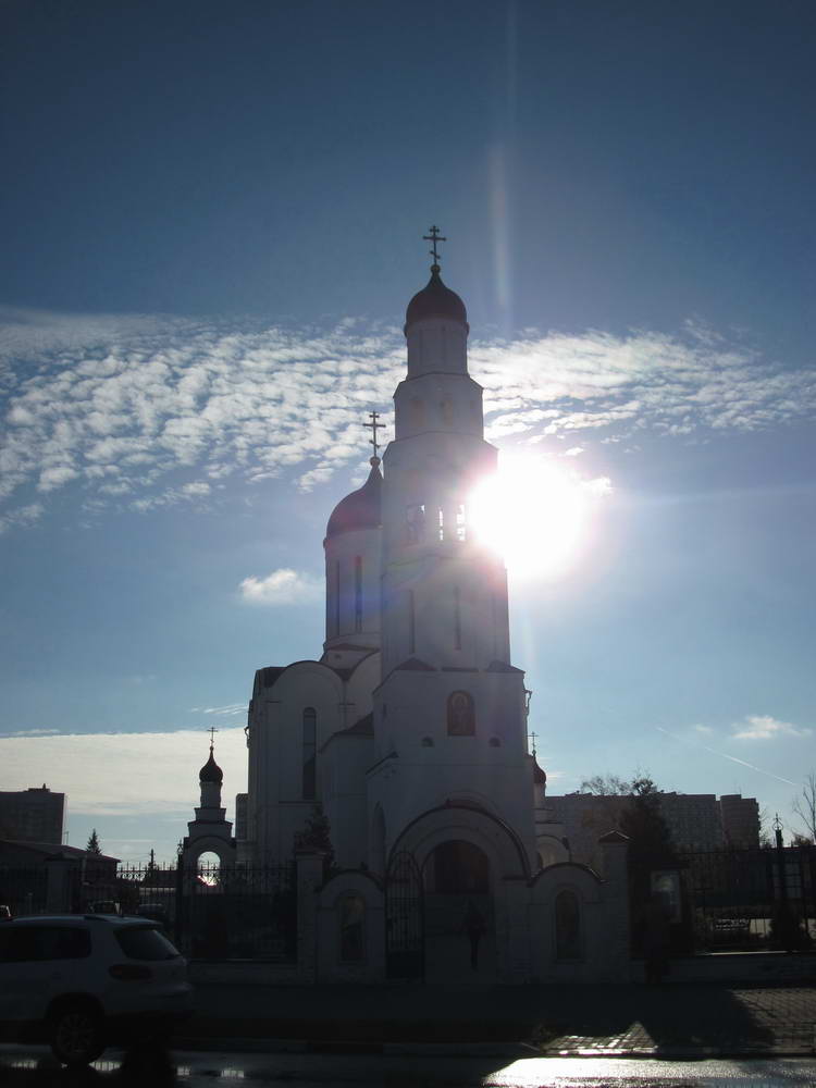 Церковь святого порока Илии в Апрелевке.