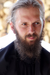 jarek 
Hierodeacon Paul from Saki Monastery 
2017-04-10 20:29:37