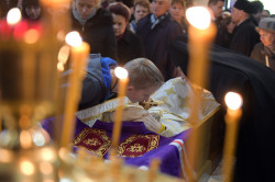 palavos 
Uroczystości pogrzebowe ś. p. Arcybiskupa Jeremiasza 
2017-04-19 22:39:08