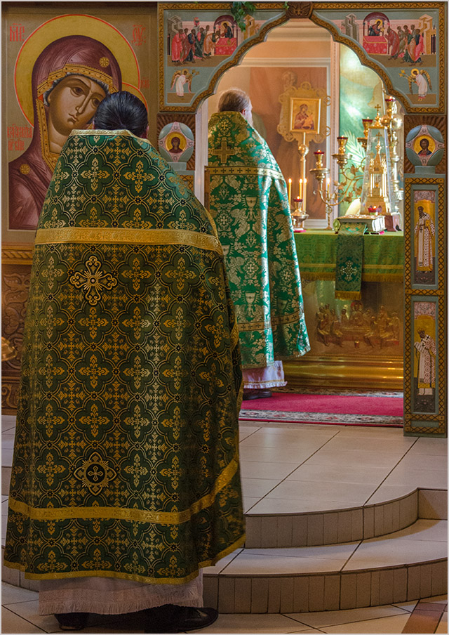 Служба в праздник Троицы
