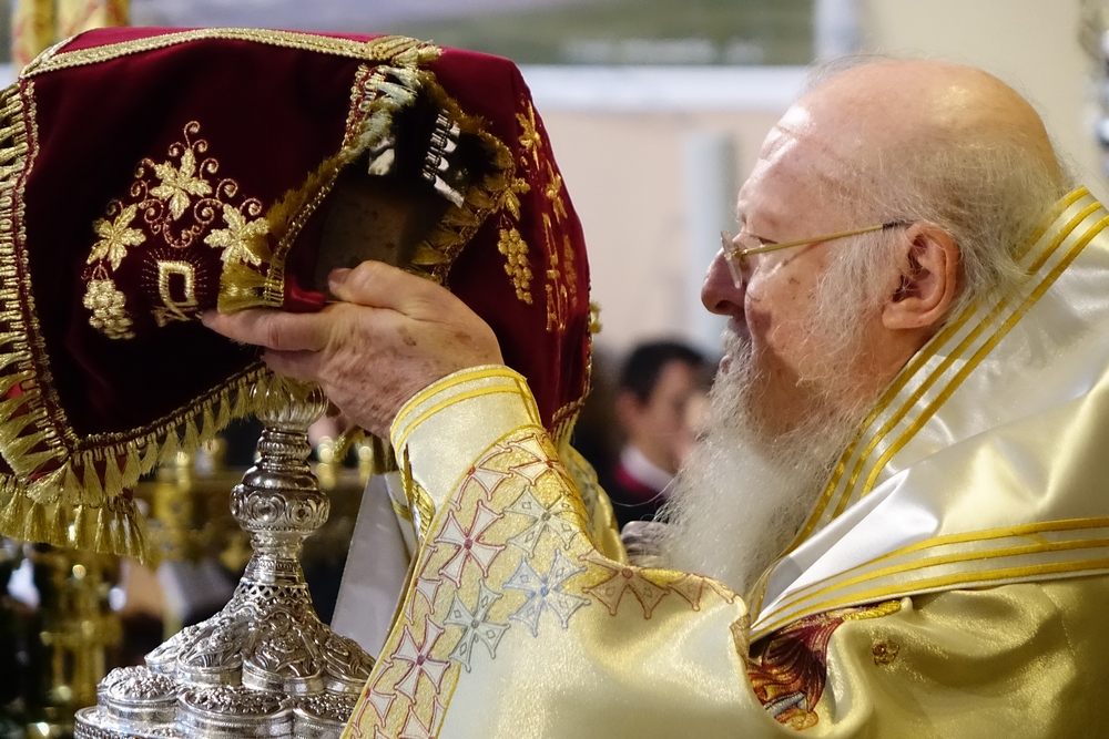 Divine Liturgy in Sts. Peter and Paul Cathedral in Chania