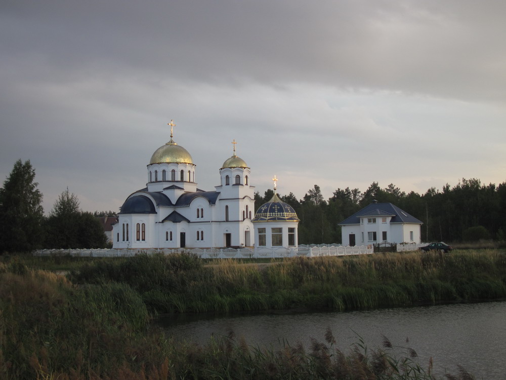 Прыход царквы Грузінскай іконы Божай Маці ў Навабеліцы. Гомель.