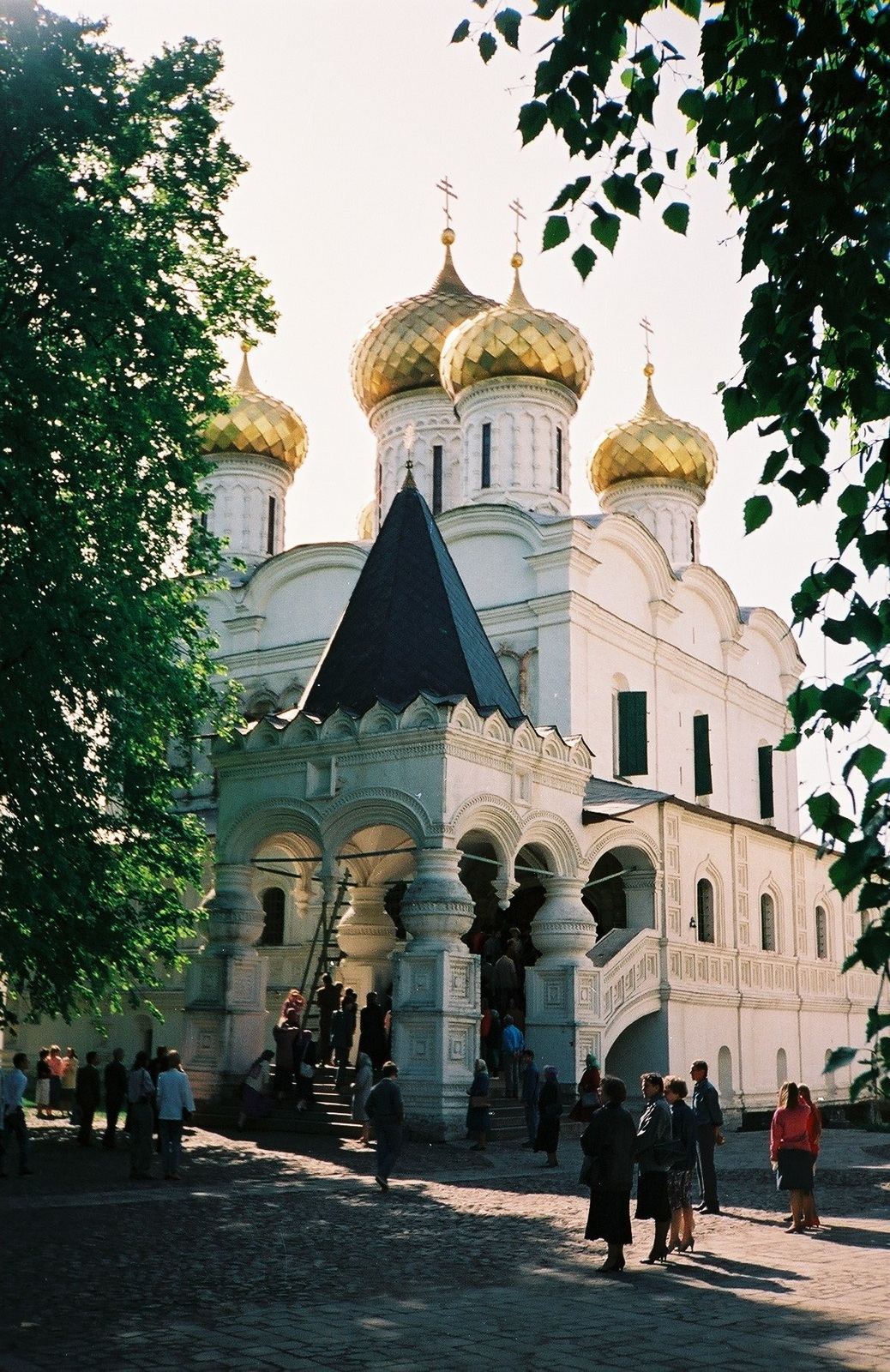 Kostroma, 1992 