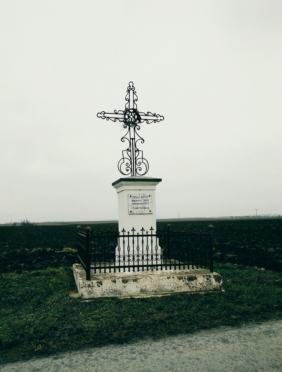 Крст, Тења