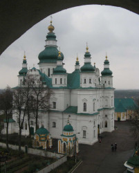 memorial 
Свято-Троїцький кафедральний собор 
2017-05-08 10:53:07