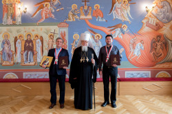lukasz 
Ordery 
2017-05-25 18:34:01