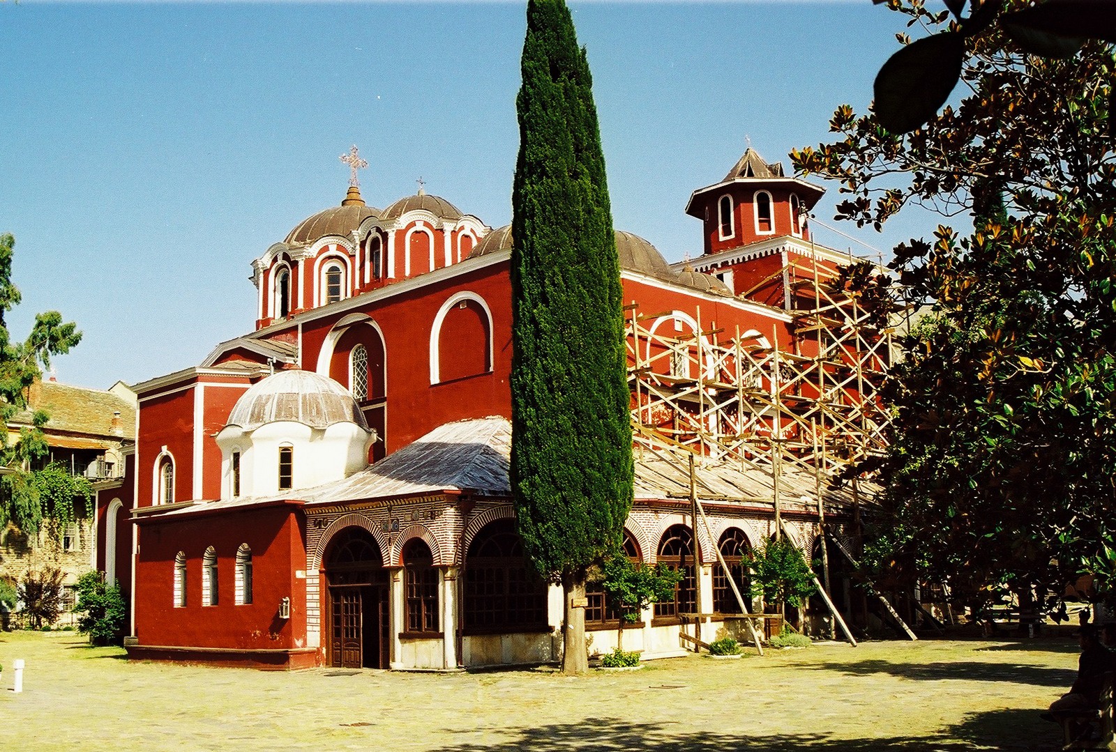 On Month Athos, 2000