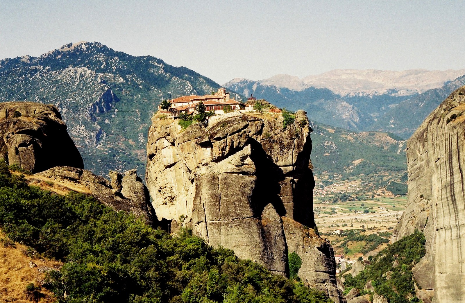 Metheora, 2000
