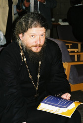 jarek11 
Fr. Alexei Uminski in Leeds, 1998 
2017-06-03 21:50:29