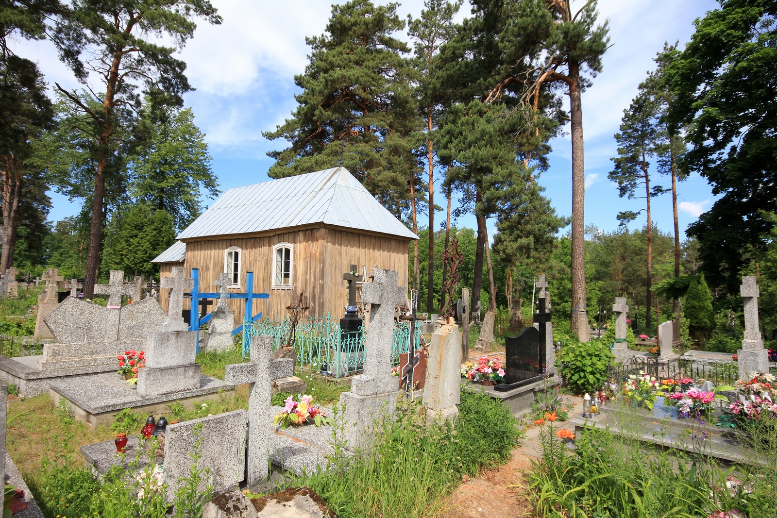 The cementary Orthodox chapel in Mostowlany