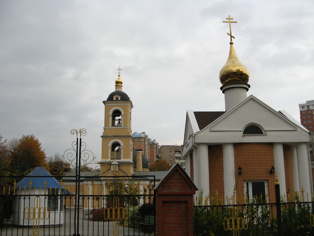 Церковь Гребневской иконы Божией Матери в Одинцово.