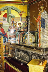 jarek11 
St. Dimitrios relics in Thesaloniki, 2000 
2017-07-08 14:28:39